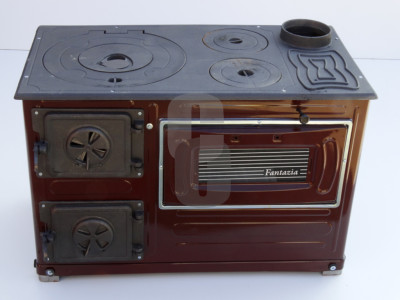 Печка готварска с чугунени крака - КАФЯВА